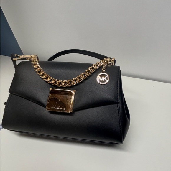 Michael Kors Lita  Leather Cross Body Handbag with Gold Chain - Picture 2 of 7